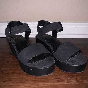 Black Platforms